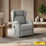 Sillón relax levantapersonas Prince en tela gris jaspeada en un salón acogedor, de MobiPlus Muebles.